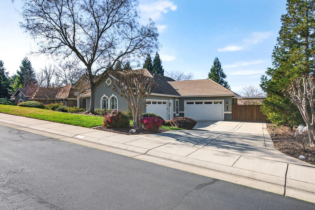 6206 Barrington Hills Drive