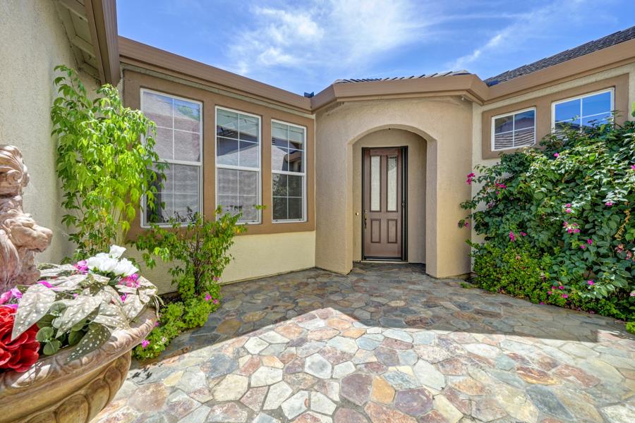 109 Tuscan Grove Court
