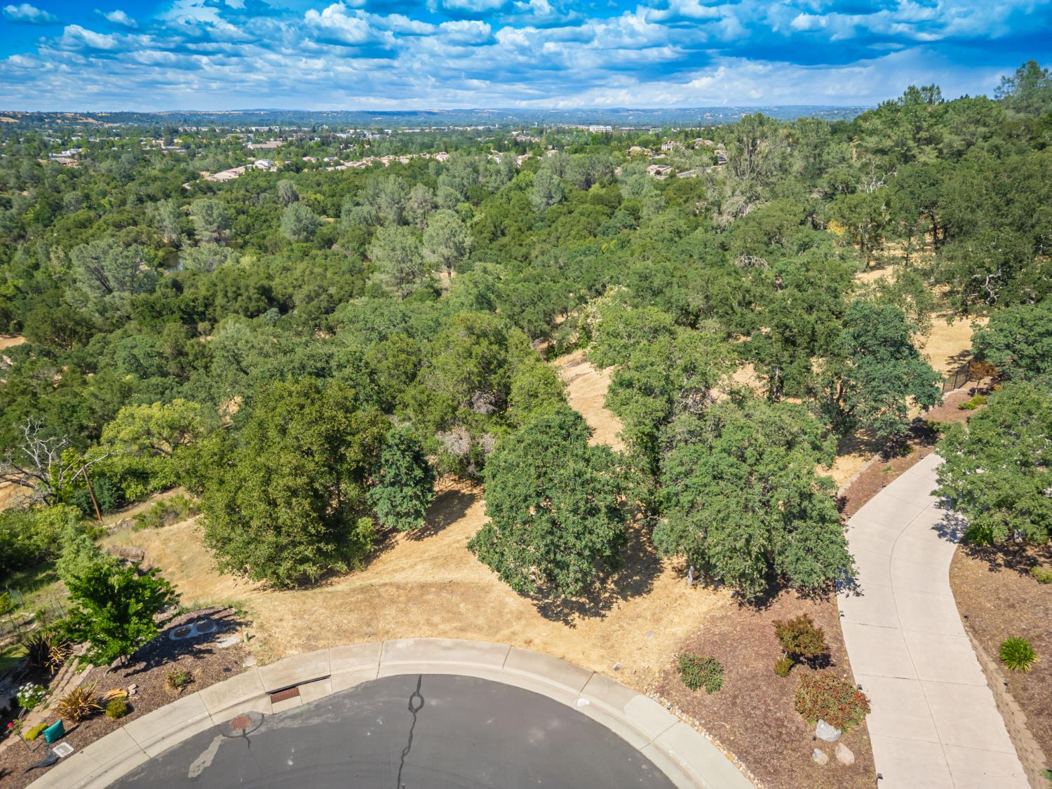 4025 Cornwall Court