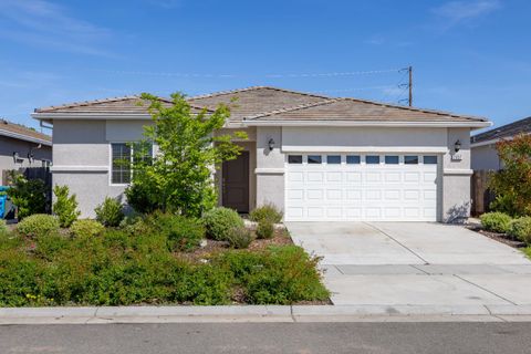 2057 Skipper Cove Way Plumas Lake CA 95961