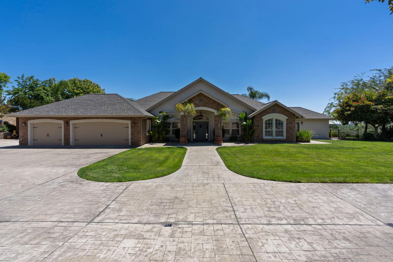 10621 Gibbs Drive