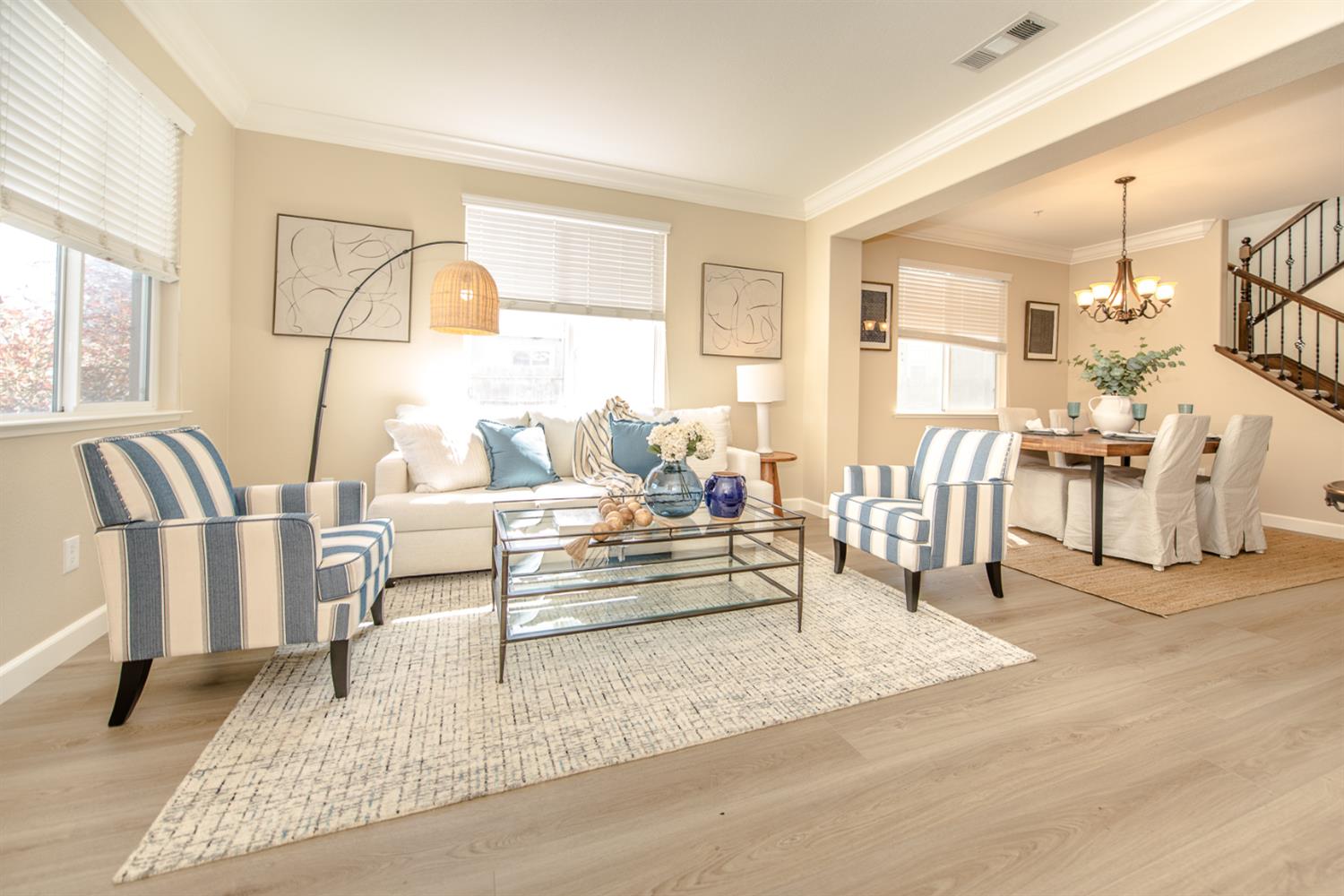 1701 Sandypoint Road