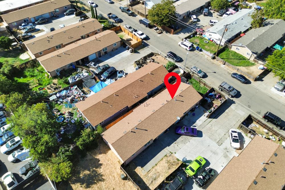 1528 Orlando Way
