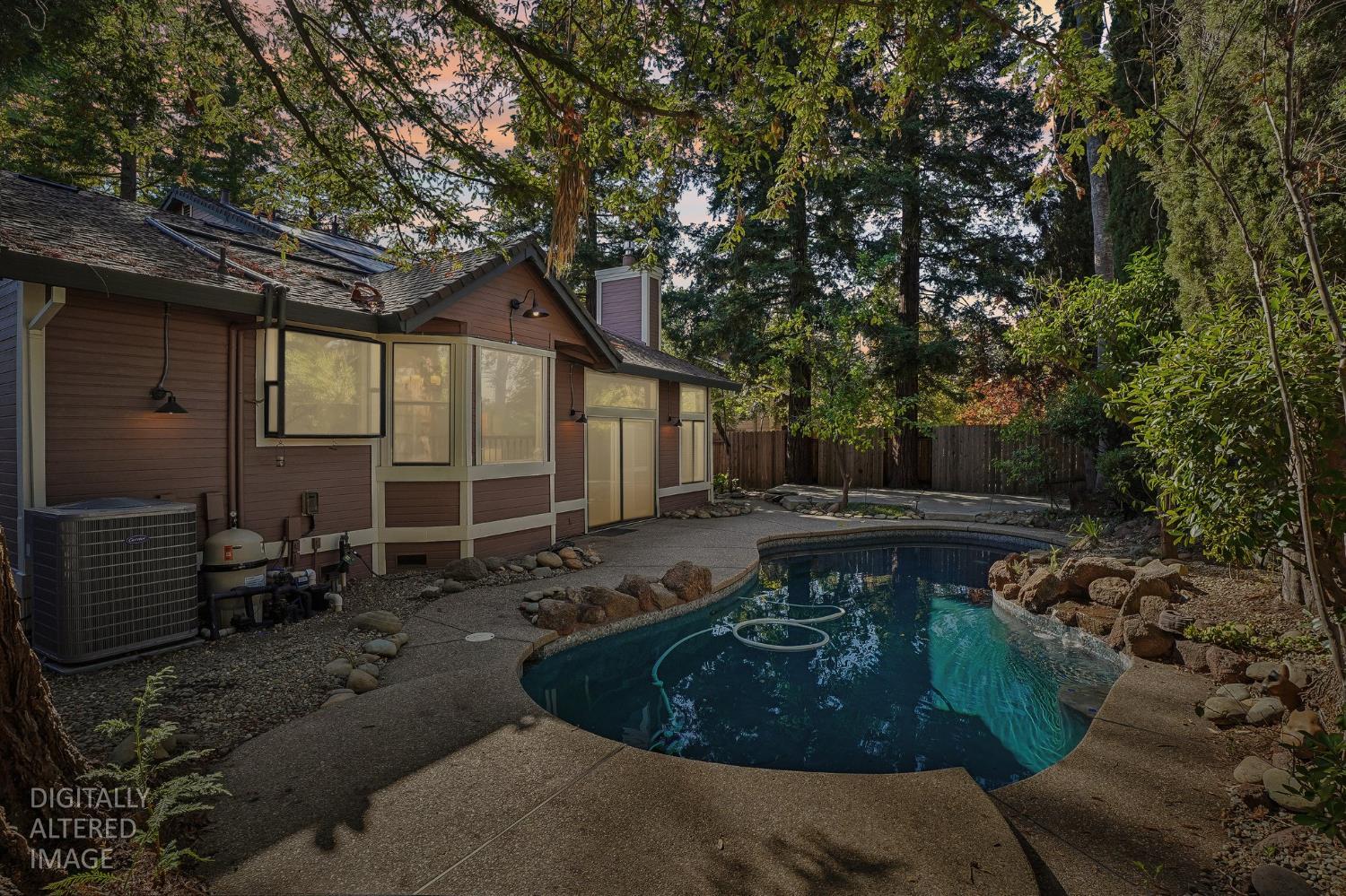129 Chesterfield Way