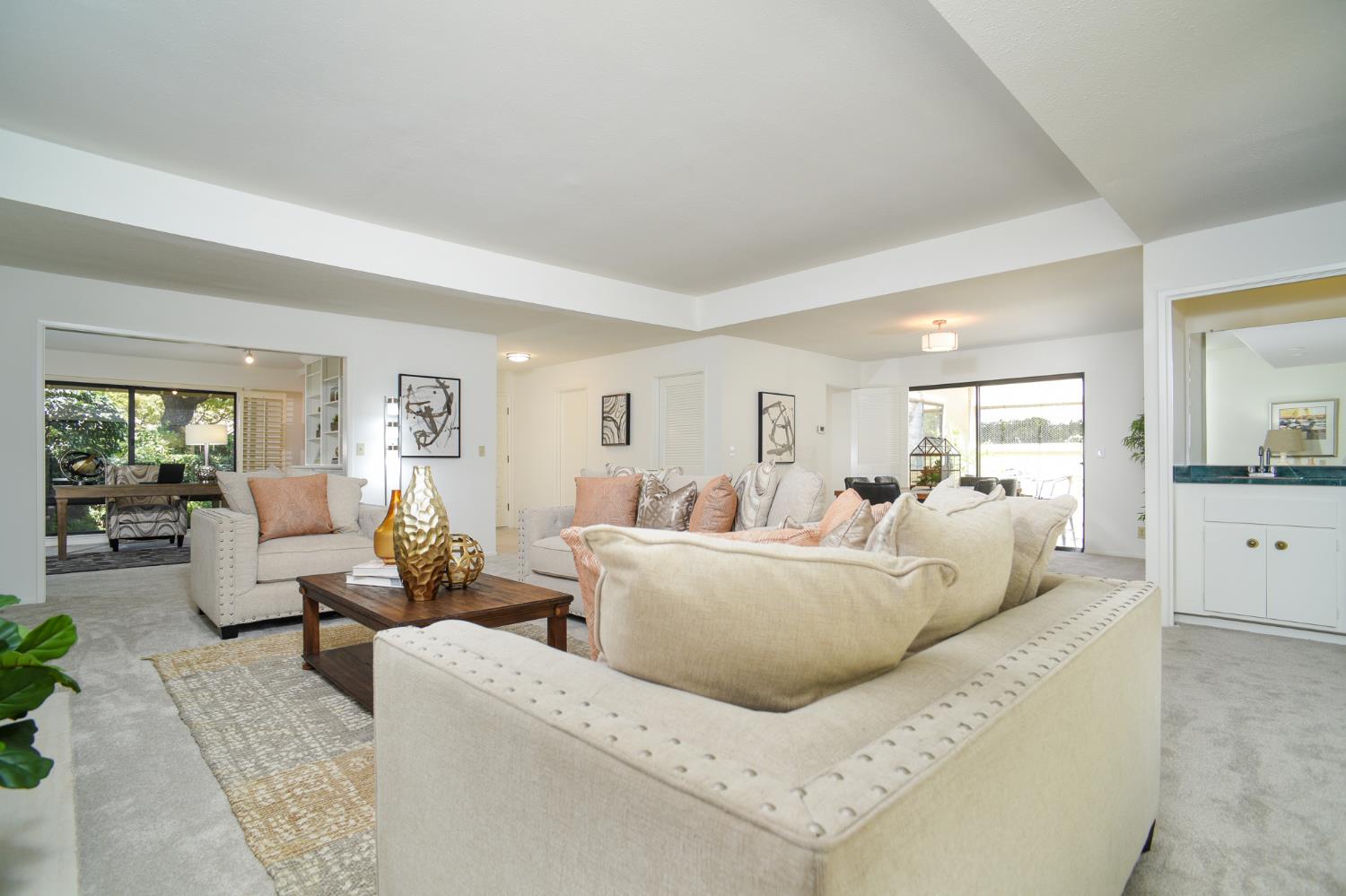 1262 Commons Drive