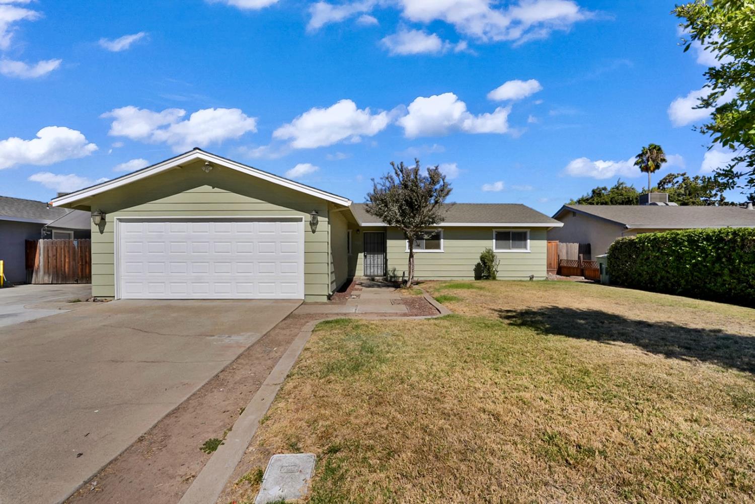 3024 Conant Avenue - Photo 2