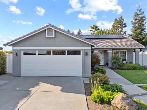 1806 Hot Springs Lane Riverbank CA 95367