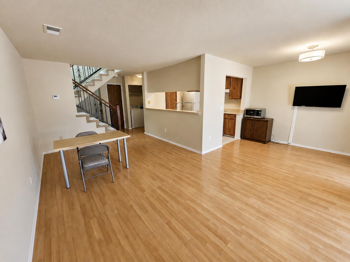 3044 Woods Circle