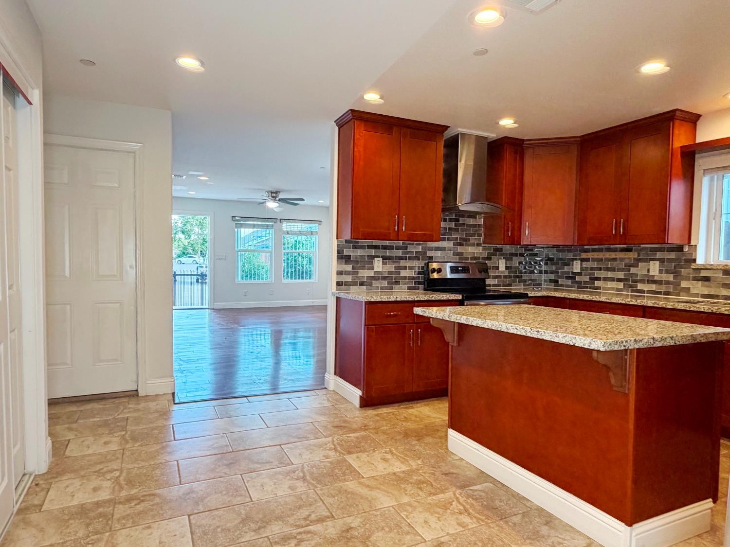 5927 Lemon Park Way