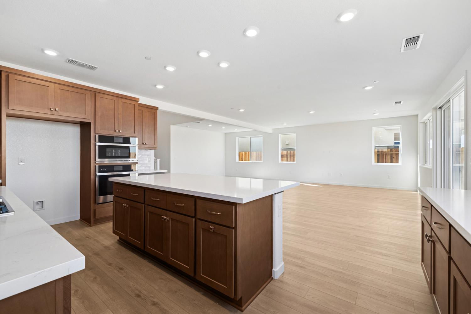4073 Salamander Circle