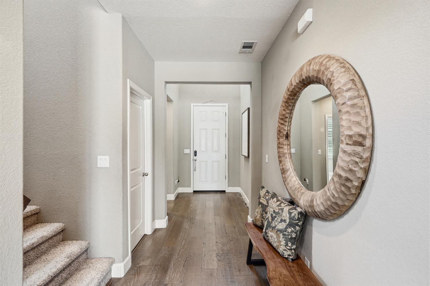 1707 Teal Court