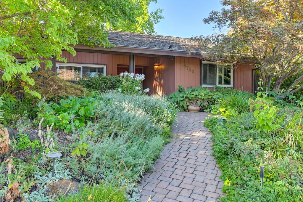 9730 Mira Del Rio Drive
