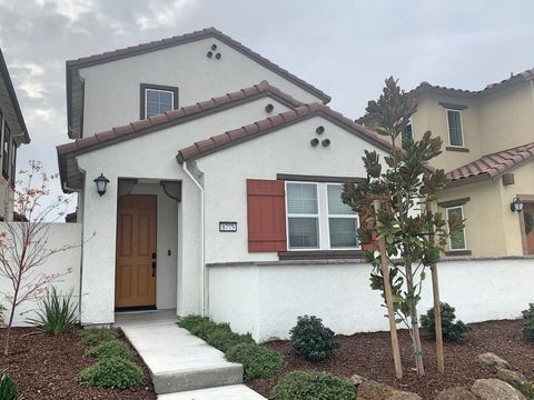 8775 Crimson Ridge Roseville CA 95747