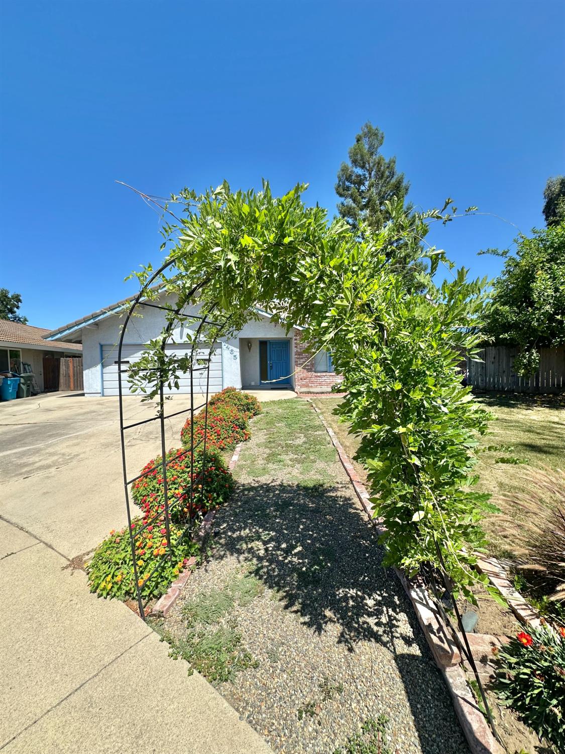1465 Mirada Circle