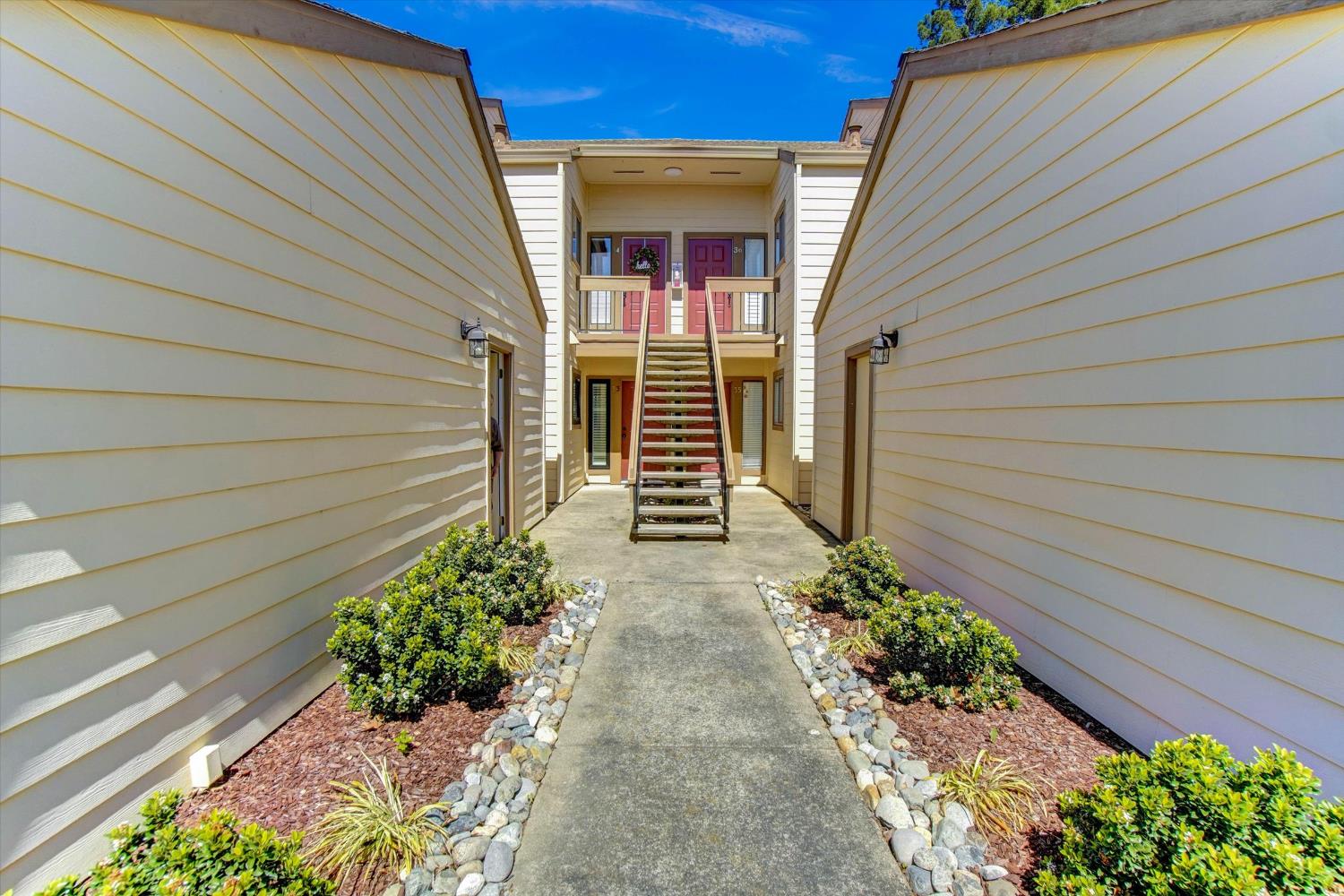5637 Walnut Ave. 34