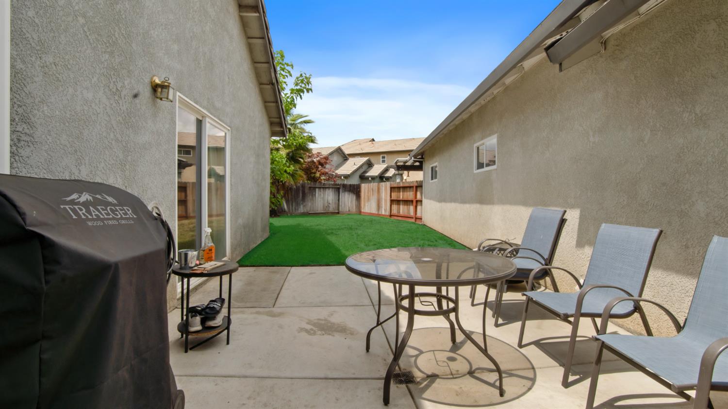 Lodi, California 95242, United States, 3 Bedrooms Bedrooms, ,3 BathroomsBathrooms,Residential,Active,141183