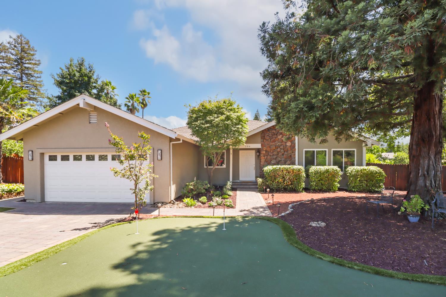106 Coffee Berry Court
