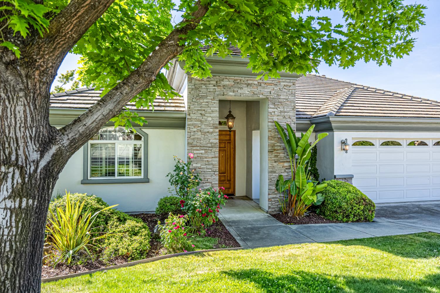 5222 Silver Peak Lane