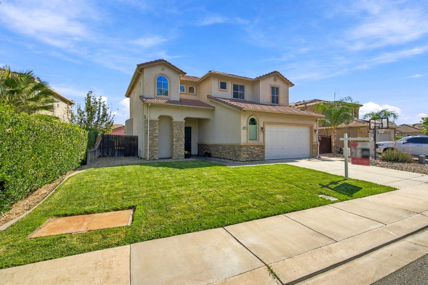 2217 Hearth Drive