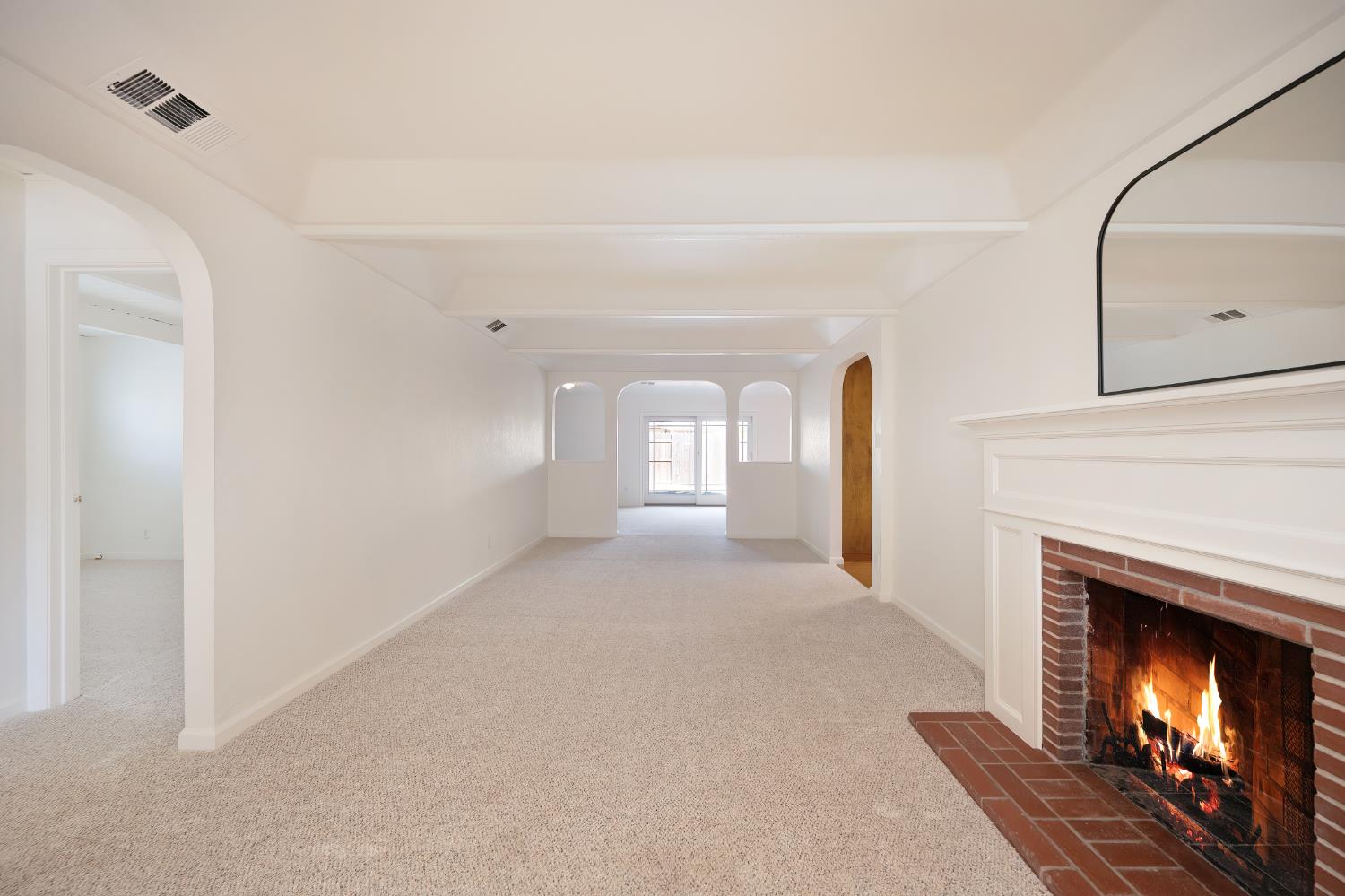 1036 Meadow Road
