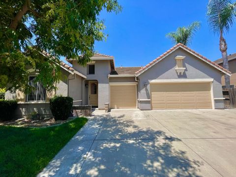 4025 Thornhill Way Modesto CA 95356