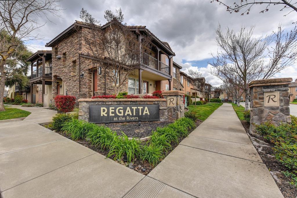 425 Regatta Lane 103