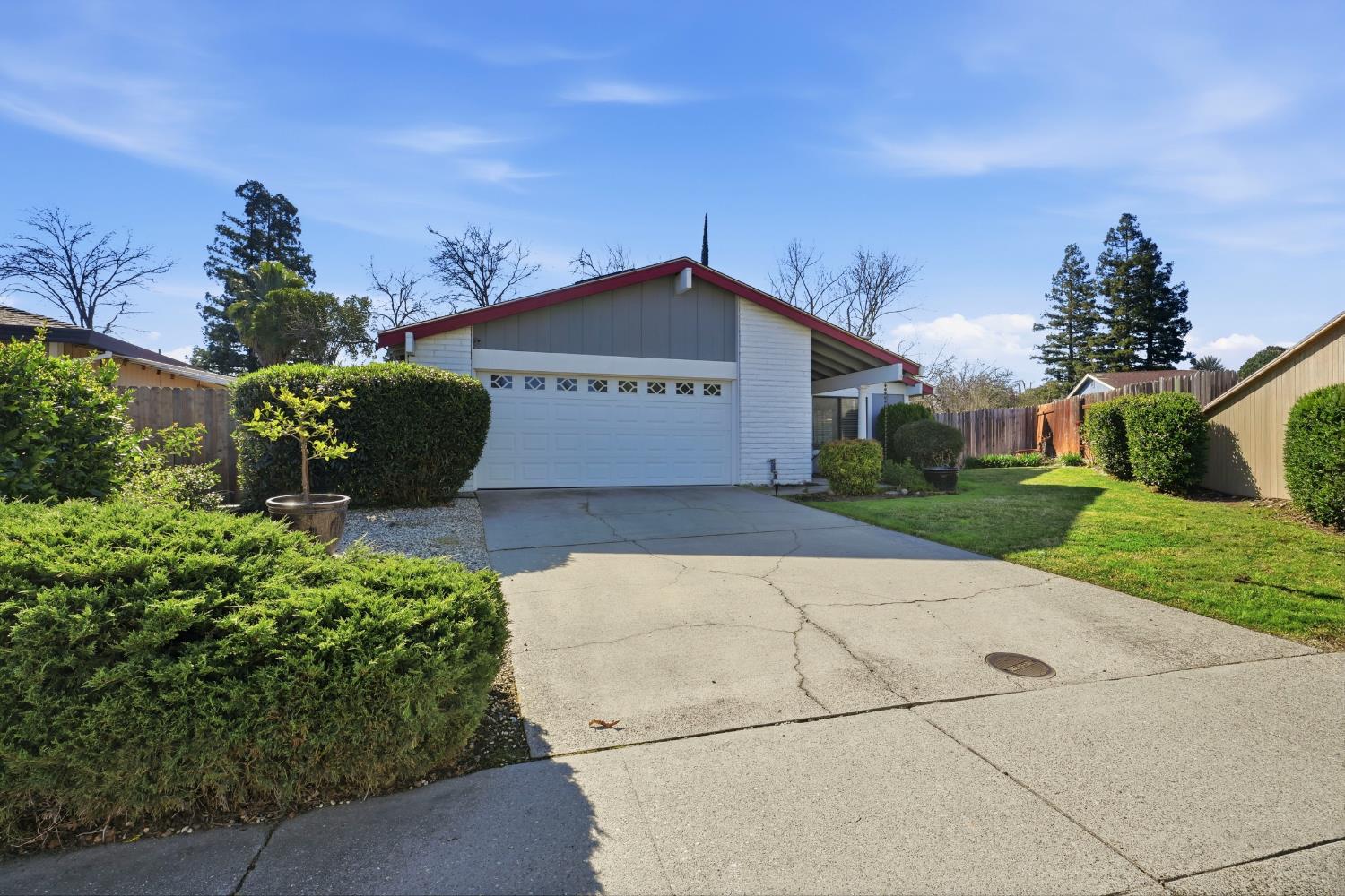 6713 Plum Tree Court