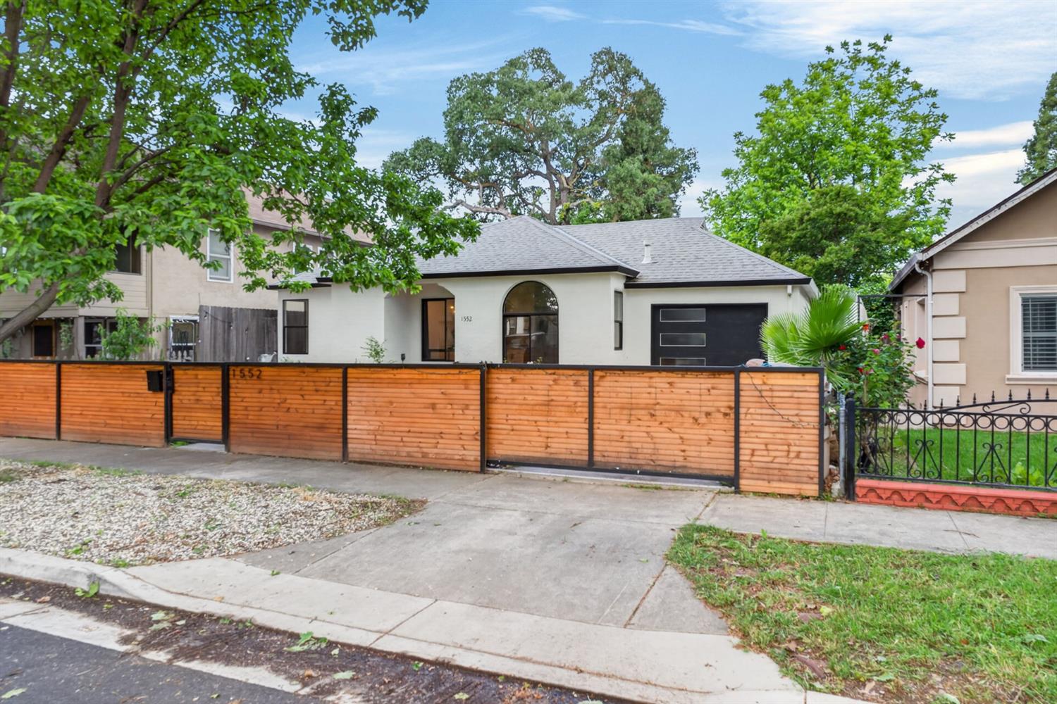 1552 Virginia Avenue