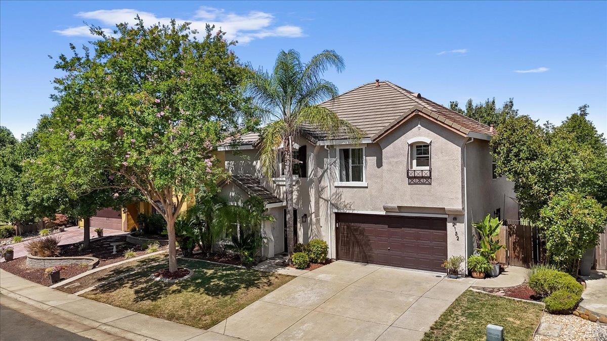 2152 Arnold Drive
