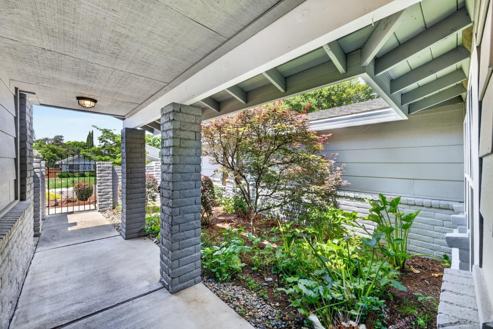 3125 Capistrano Way