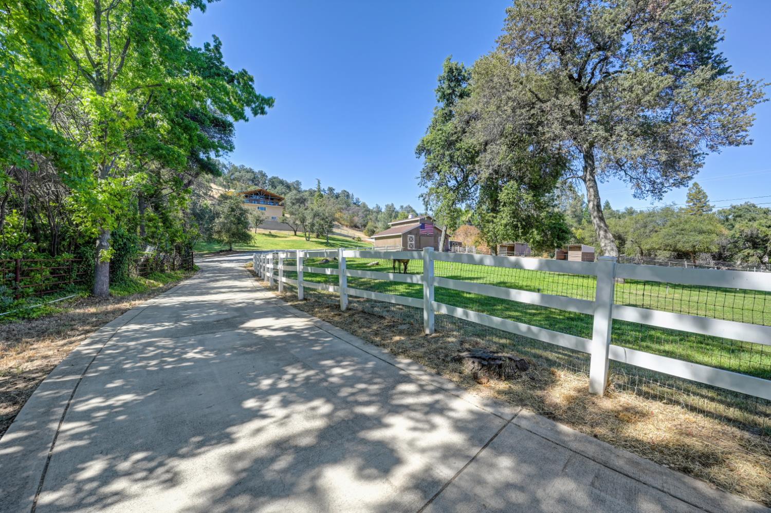 5249 Abbott Road