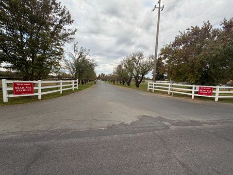 706 Lucas Road Lodi CA 95242