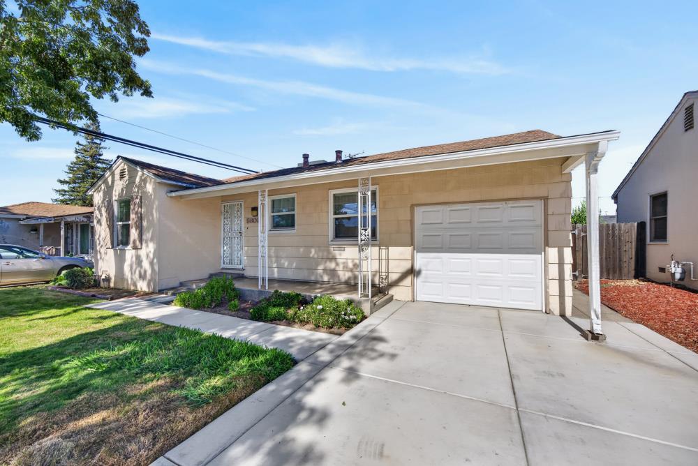 5605 Helen Way