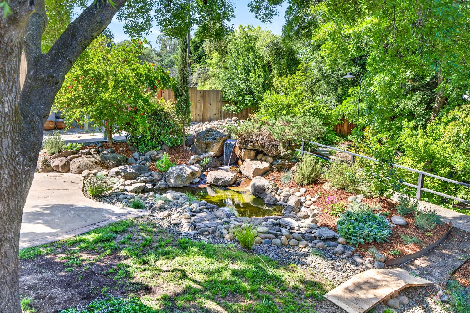 5637 Longwood Way