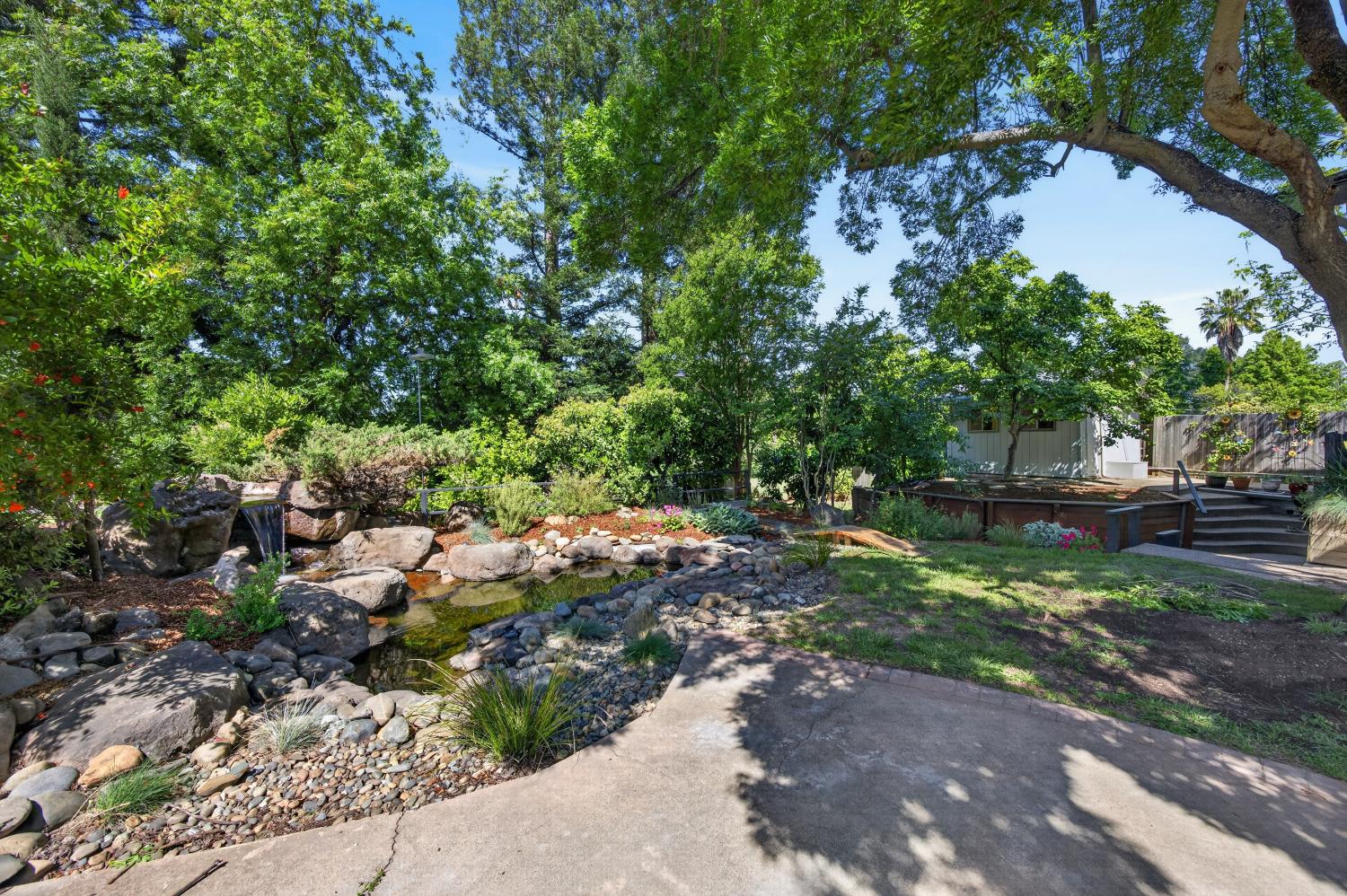 5637 Longwood Way