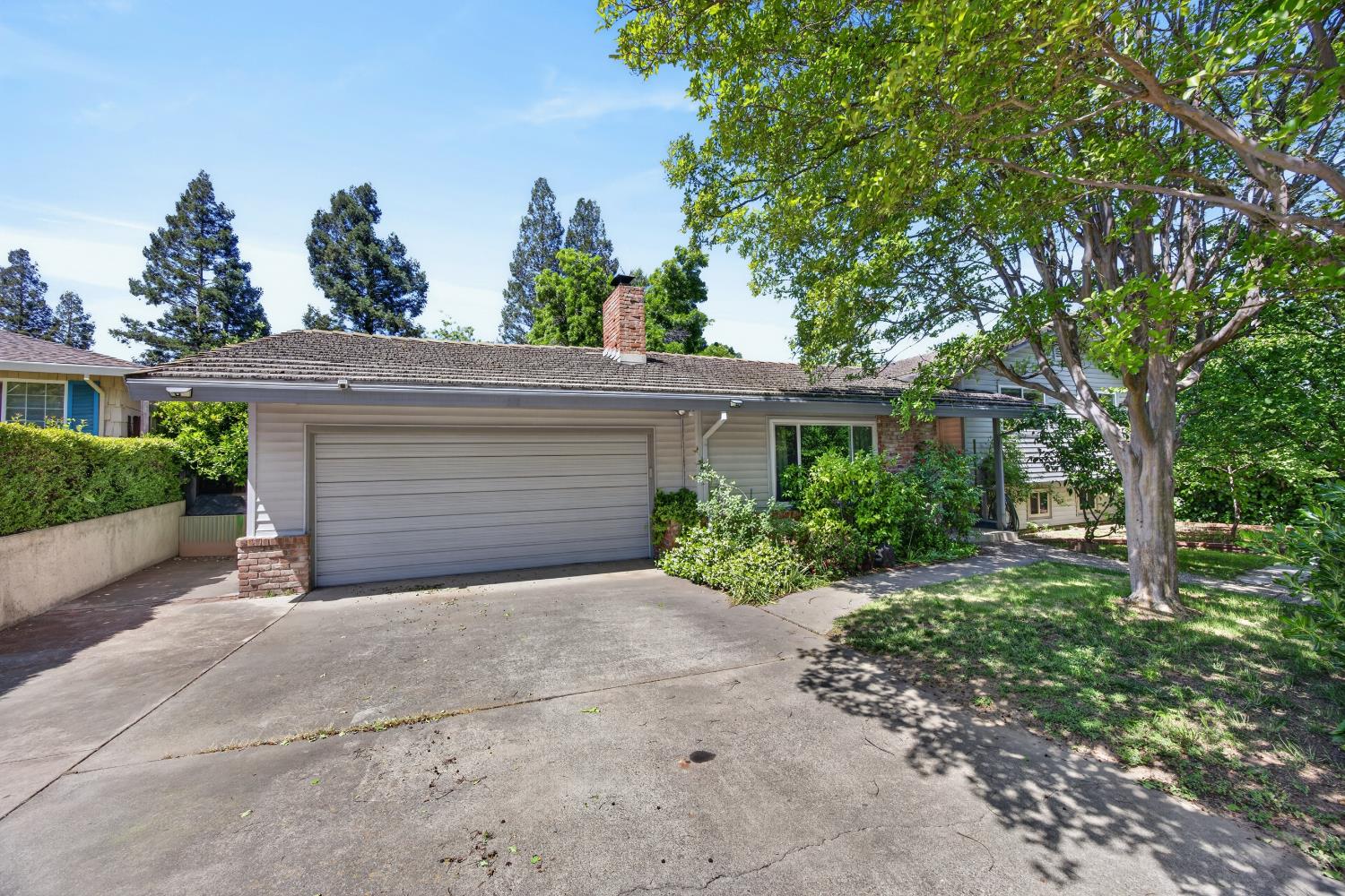 5637 Longwood Way