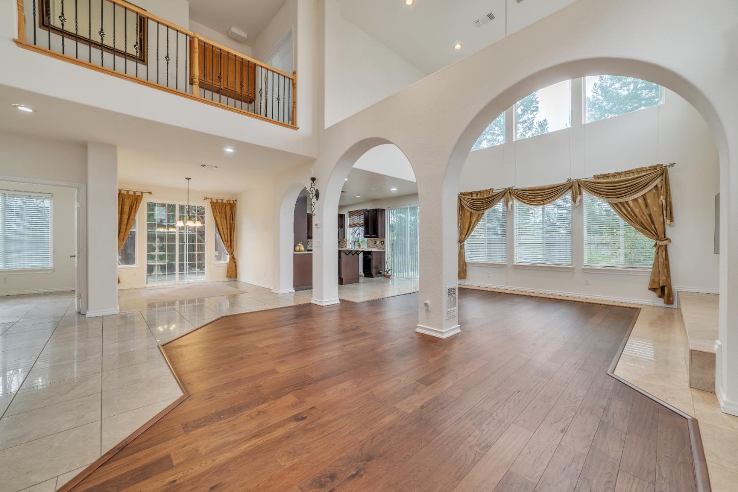 122 Hopfield Drive
