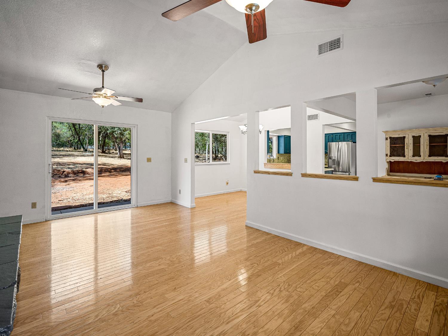 3288 Eastview Drive