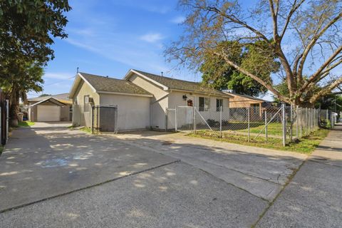 3780 26th Avenue Sacramento CA 95820