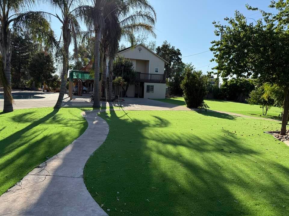 7270 Hedge Avenue