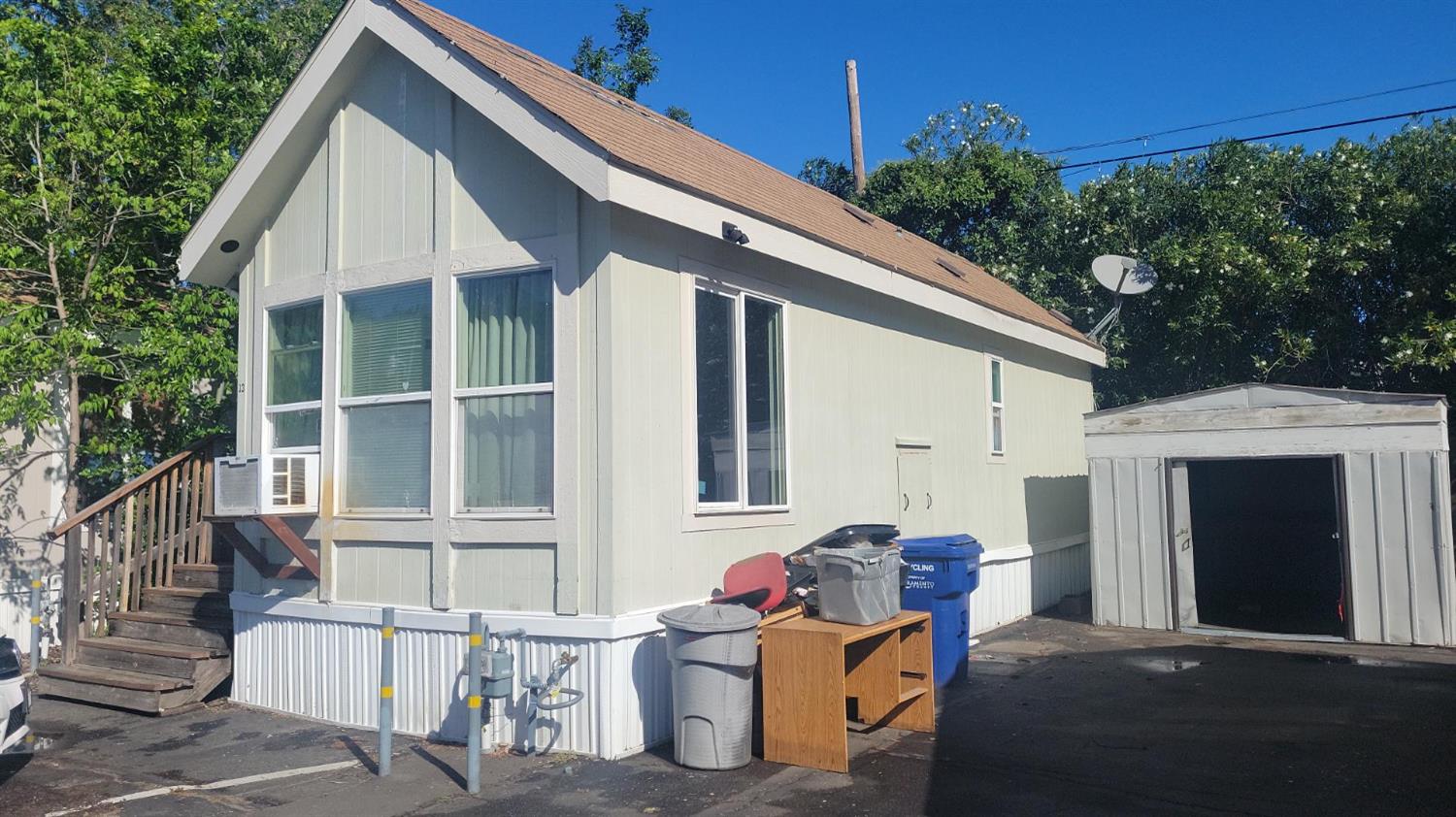 5000 Auburn Blvd. 13