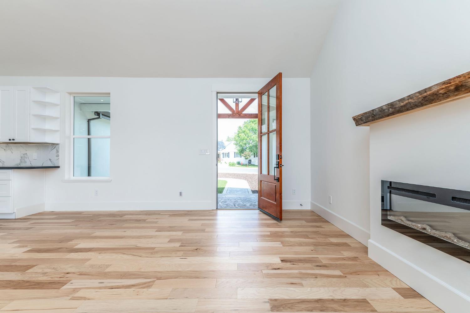 358 Oak Tree Circle