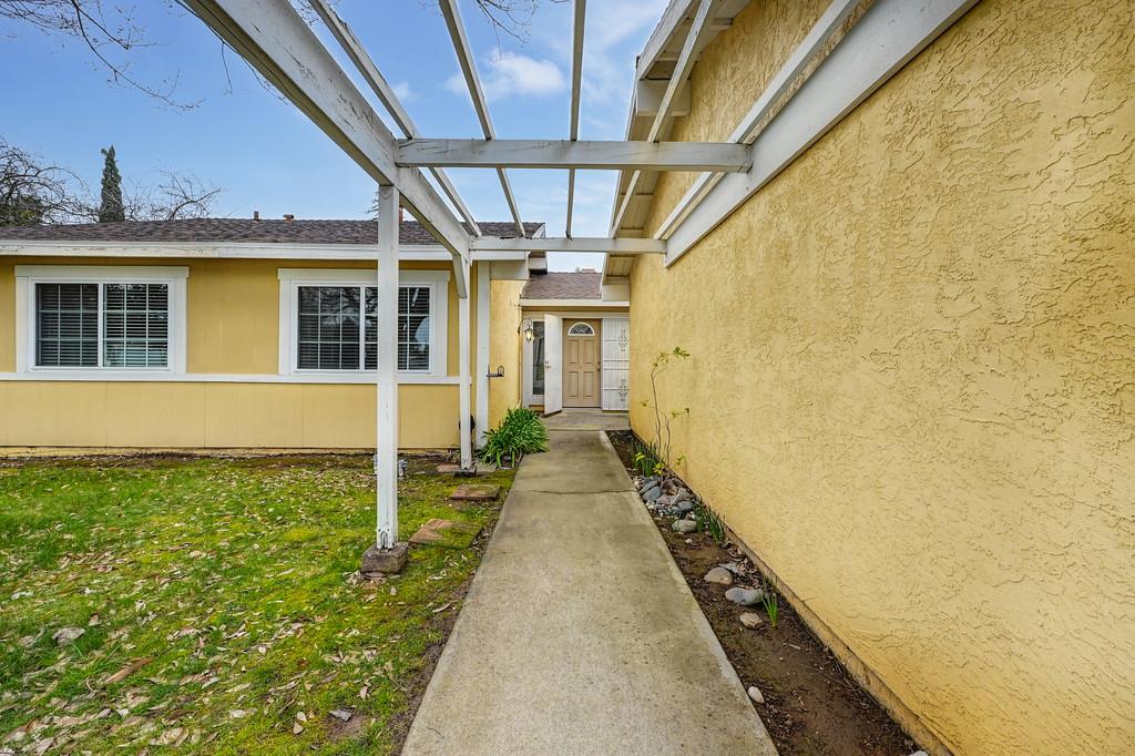 8263 Old Ranch Road