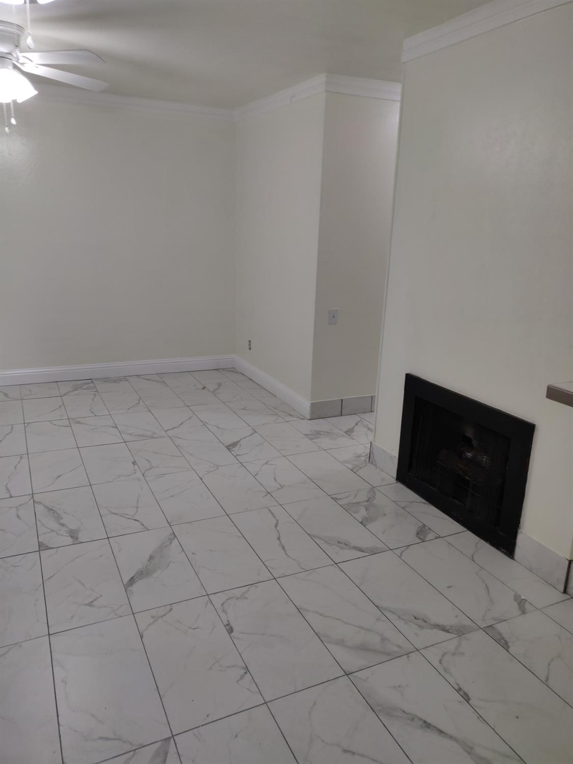 955 Fulton Avenue 547