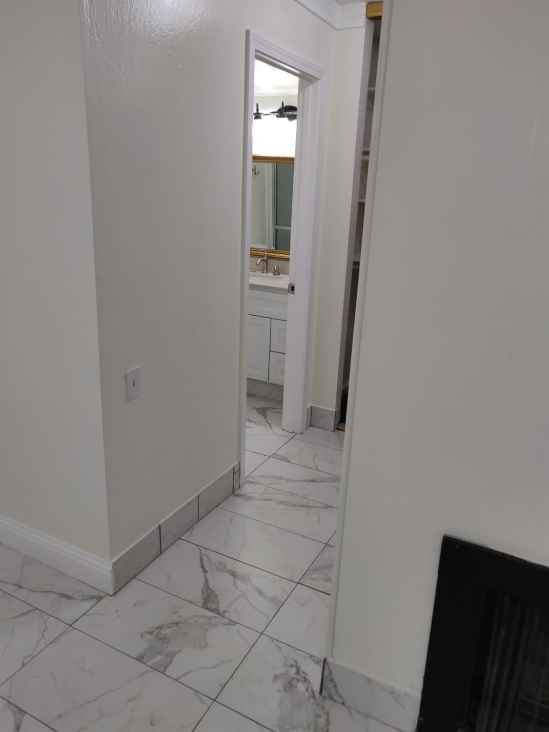 955 Fulton Avenue 547