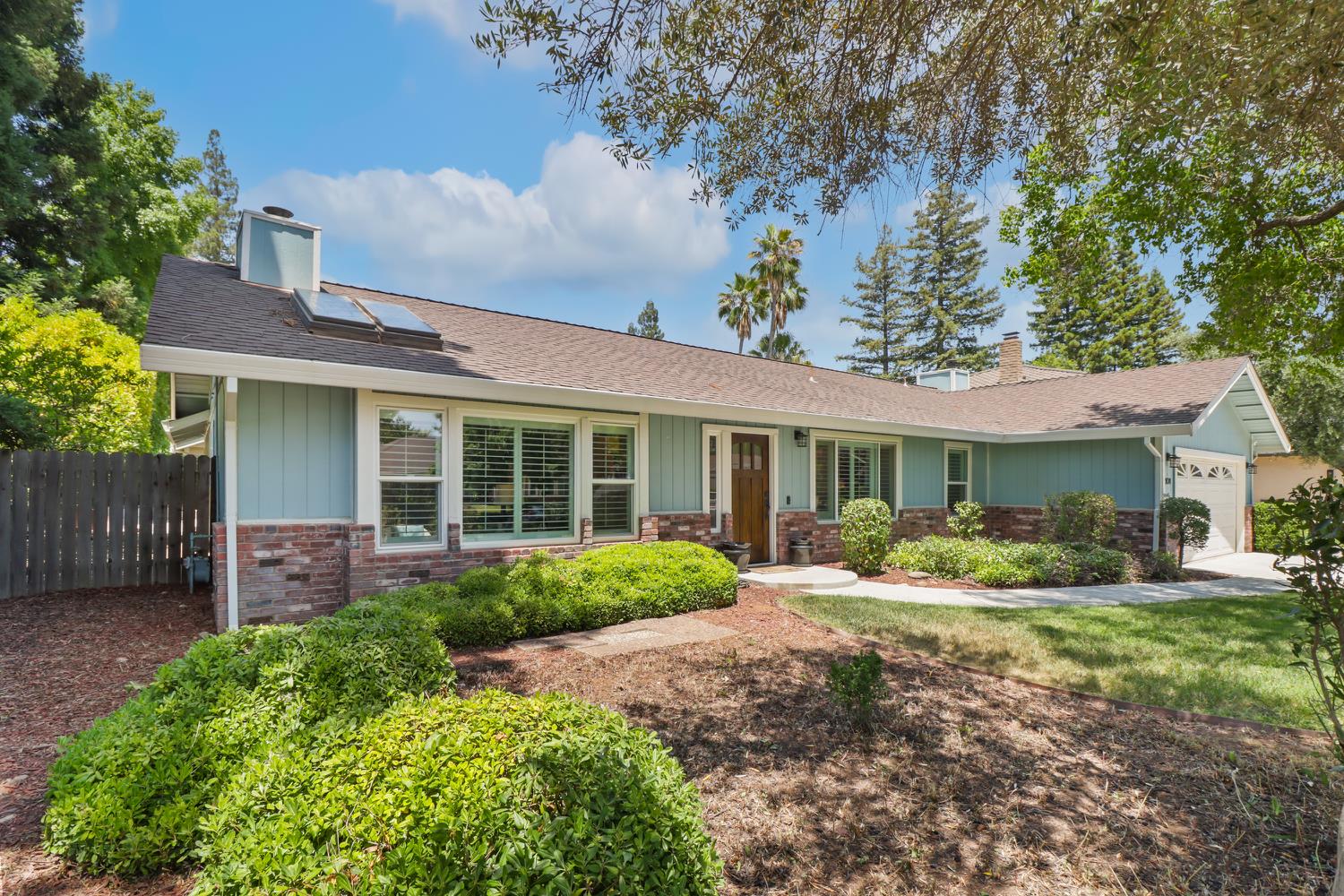 101 Canyon Rim Drive