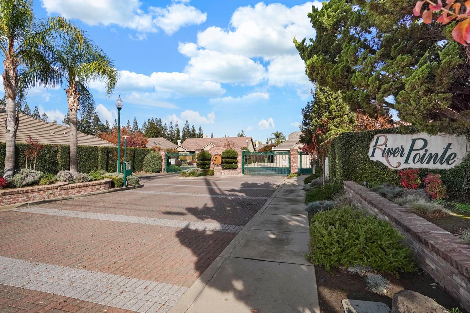 22 River Pointe Court