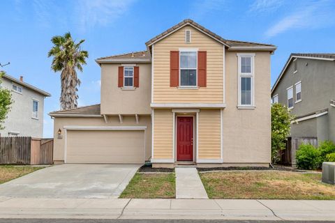 5912 CADDINGTON Way Sacramento CA 95835