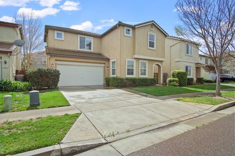 1983 Muscovy Road West Sacramento CA 95691