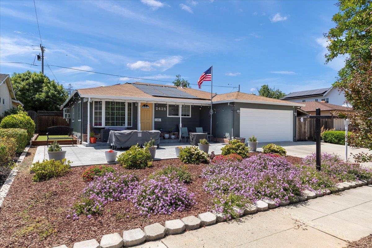 2425 Melville Way
